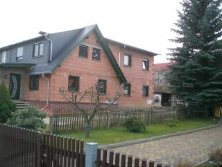 Doppelhaush�lfte mit Anbau