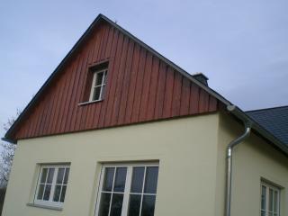 Giebelverkleidung in Kriecher/Decker-Ausf�hrung