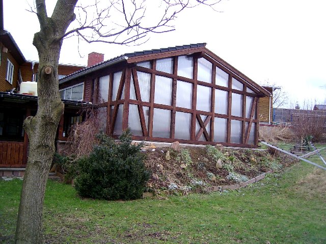 Pool�berdachung in Fachwerkskonstuktion